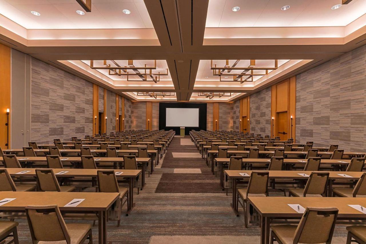 The Westin At The Woodlands Hotel Bagian luar foto