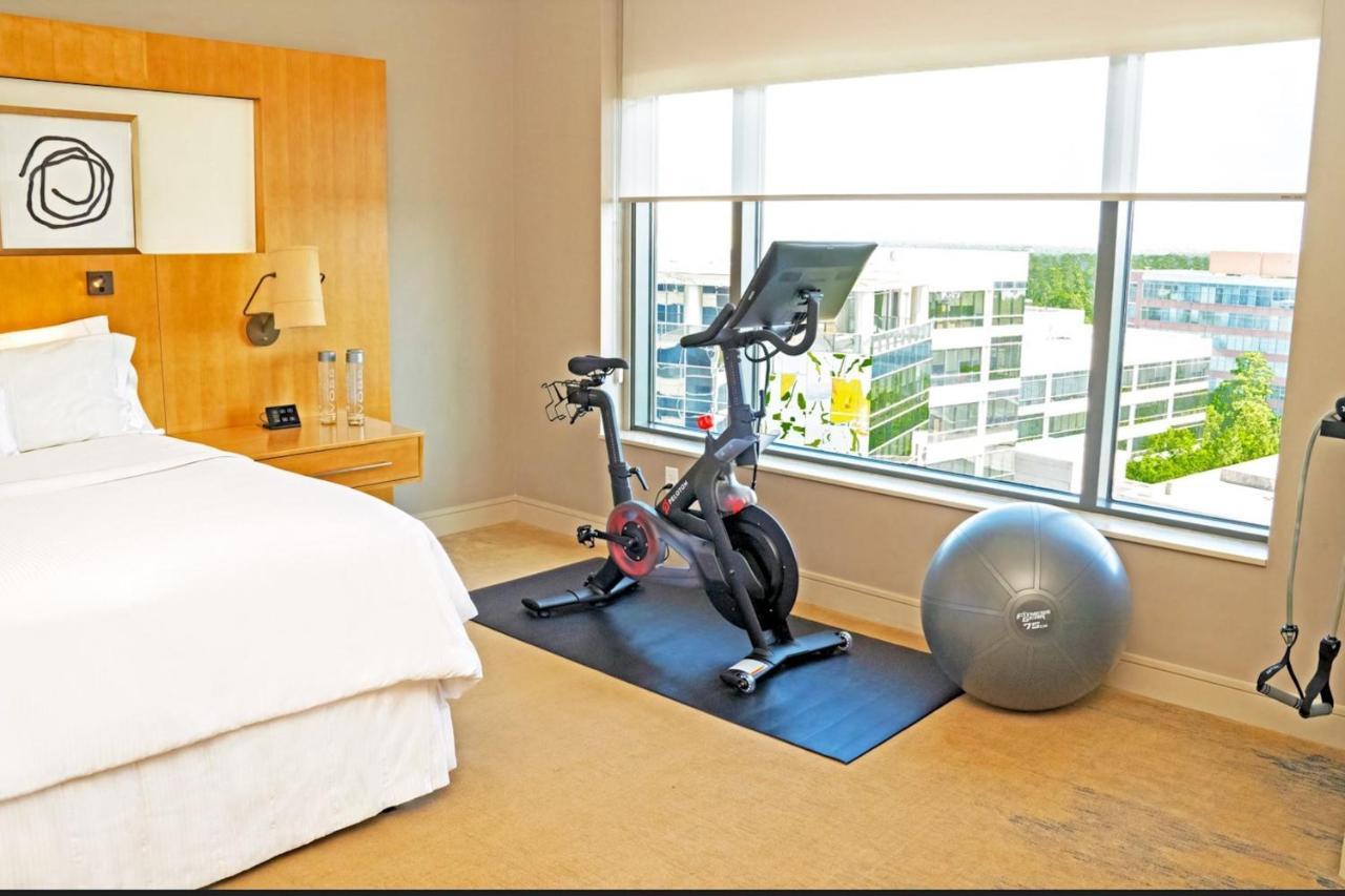 The Westin At The Woodlands Hotel Bagian luar foto