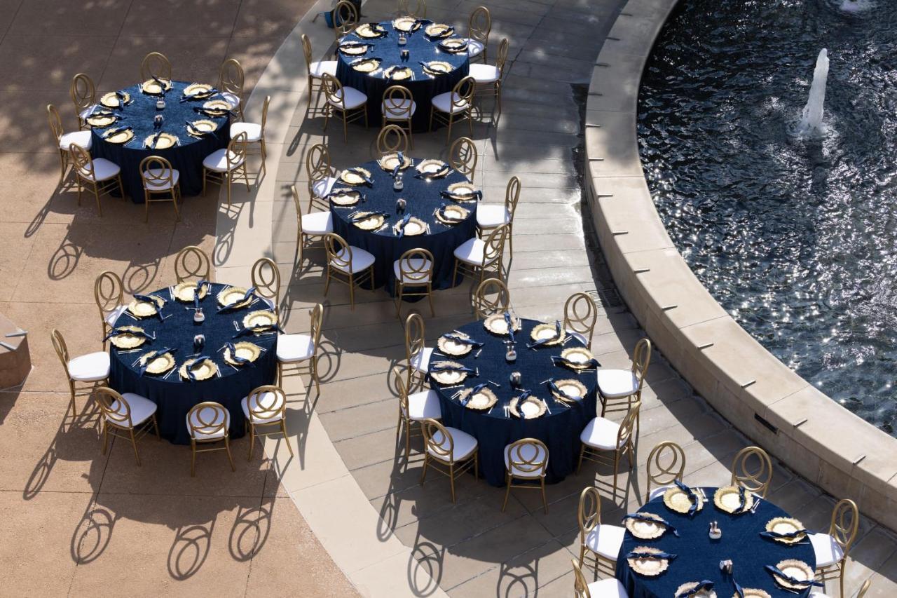 The Westin At The Woodlands Hotel Bagian luar foto